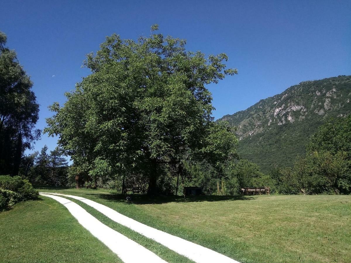 Casa Vacanze Il Noce Sovere Buitenkant foto