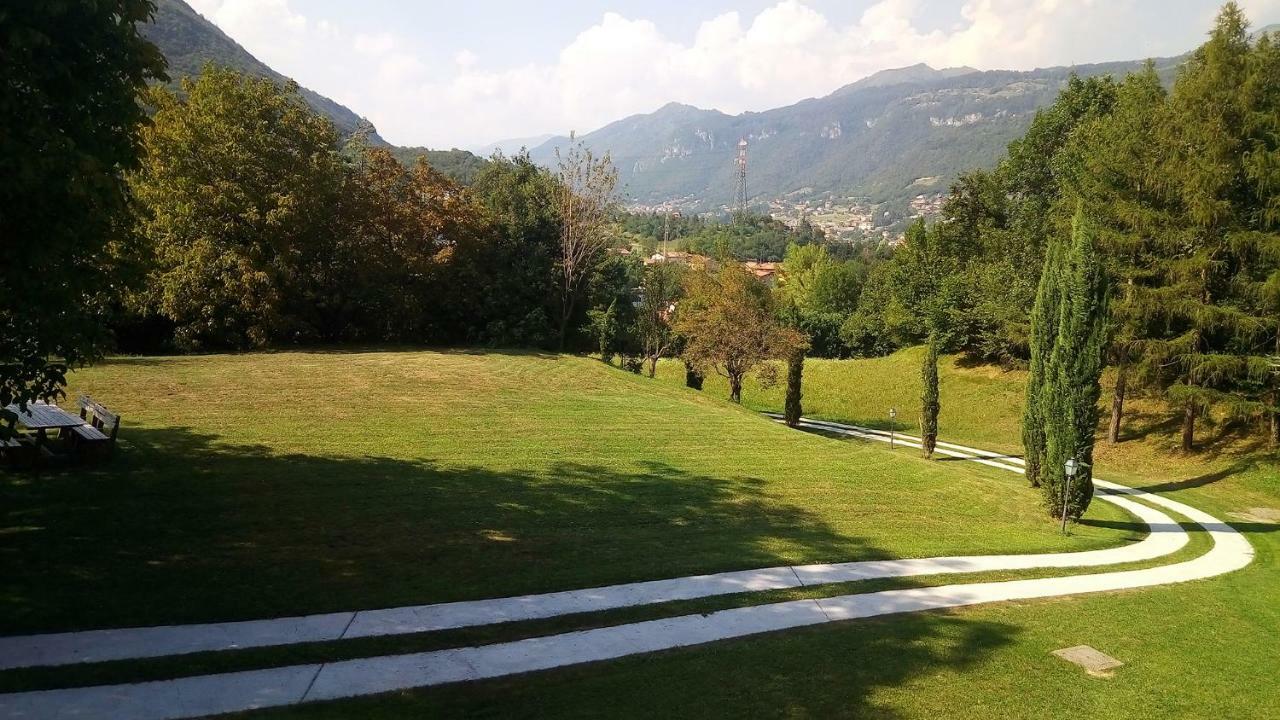 Casa Vacanze Il Noce Sovere Buitenkant foto